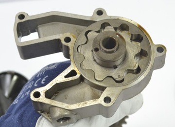 BMW R1100 R 1100 - WAŁ POMPA OLEJU