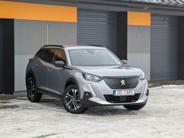 Peugeot 2008 II SUV 1.2 PureTech 130KM 2022 Peugeot 2008 Rezerwacja 1.2 Benzyna 130KM, zdjęcie 2