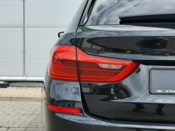 BMW Seria 5 G30-G31 Touring 520d 190KM 2019 BMW 520 2.0d, 190KM, Kamery, zdjęcie 12