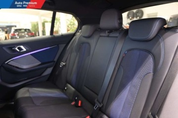 BMW Seria 1 F40 Hatchback 2.0 120d 190KM 2020 BMW Seria 1 120d xDriveNaglosnienie HarmanKardonLED Fog lights 2.0, zdjęcie 14