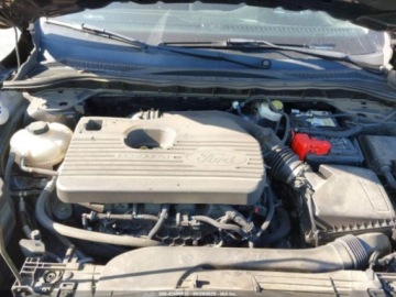 Ford Kuga III 2020 Ford Kuga 2020 r.,2,0L TITANIUM 2.0 Benzyna 250KM, zdjęcie 11