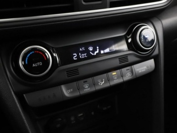 Hyundai Kona I Crossover 1.6 T-GDI 177KM 2019 Hyundai Kona 4x4 automat full LED klima auto navi, zdjęcie 26