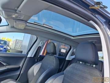Peugeot 2008 I SUV Facelifting 1.2 PureTech 110KM 2016 Peugeot 2008 1,2 110KM klimatronik apnorama alu navi elektryka oplacony, zdjęcie 20
