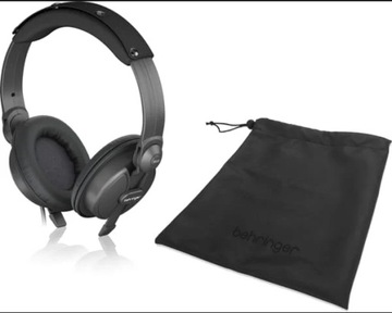 Студийные наушники Behringer BH30.