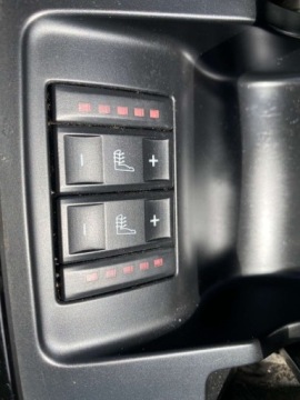 Ford Galaxy III Van Facelifting 2.0 Duratorq TDCi DPF 140KM 2012 Ford Galaxy AUTOMAT POWER SHIFT NAWIGACJA PARKTRONIC GRZANA SZYBA FOTELE 7, zdjęcie 15