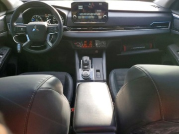 Mitsubishi Outlander III 2022 Mitsubishi Outlander 2022r., Se, 2.5L, od ubezpieczalni 2.5 Benzyna 181KM, zdjęcie 7