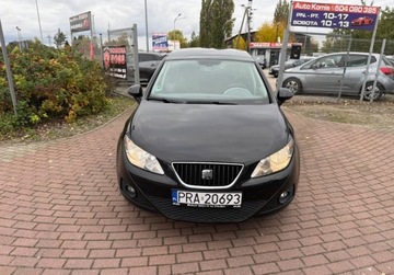 Seat Ibiza IV Hatchback 5d 1.2 TSI 105KM 2011 Seat Ibiza 1.2Tsi KLIMATRONIC Panorama dach Extra stan 1.2 Benzyna, zdjęcie 1