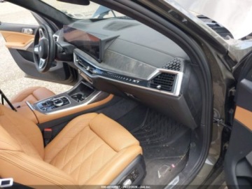 BMW X7 2025 BMW X7 2025 BMW X7 XDRIVE40I 3.0 Benzyna 375KM, zdjęcie 3