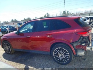 Mercedes GLC C254/X254 2024 Mercedes-Benz GLC 300 2024 2.0l 2.0 Benzyna 255KM, zdjęcie 5