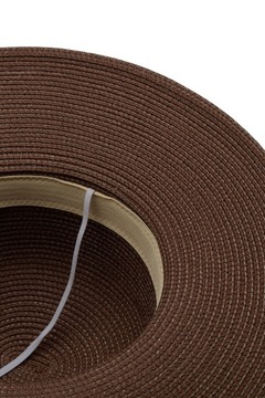 Damski kapelusz z szerokim rondem letni pleciony