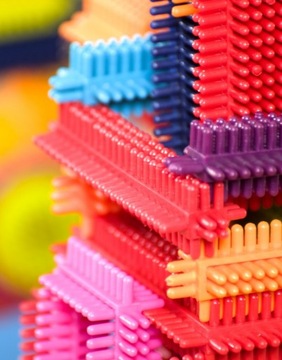 Конструкторы B.Toys Stackadoos в сумке