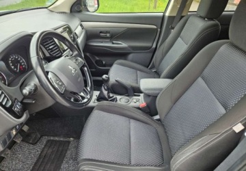 Mitsubishi Outlander III SUV Facelifting 2015 2.0 MIVEC 150KM 2016 Mitsubishi Outlander LIFT 2.0 150KM Kamera 1-Wlasciciel Ks.Serwisowa Zarej, zdjęcie 22
