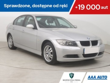 BMW Seria 3 E90-91-92-93 Limuzyna E90 318d 122KM 2007 BMW 3 318 d, Navi, Xenon, Klima, Klimatronic