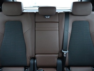 Mercedes GLA II Off-roader 1.3 200 163KM 2020 Mercedes GLA GLA 200, Salon Polska, Serwis ASO, zdjęcie 9