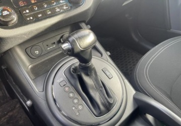 Kia Sportage III SUV 2.0 CRDi 136KM 2013 Kia Sportage Kia Sportage 2.0 CRDI L AT AWD 2.0 Diesel 136KM, zdjęcie 14