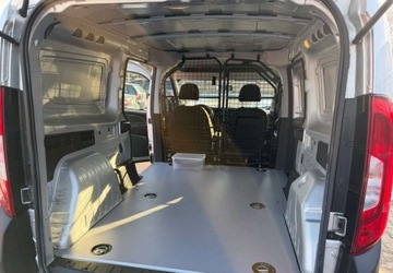 Fiat Doblo IV 1.4 T-Jet 16V 120KM 2018 Fiat Doblo Fiat Doblo SX 1.4 BenzynaLPG 120KM, zdjęcie 17