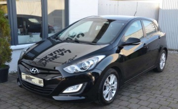 Hyundai i30 II Hatchback 3d 1.4 CRDi 90KM 2013 Hyundai i30 Klimatronik podg.fotele pol skora 1.4 Diesel 90KM, zdjęcie 1