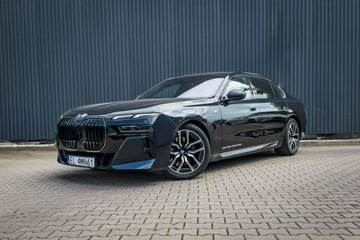 BMW Seria 7 G70 Sedan 3.0 40d 299KM 2025 BMW 740 xDrive Limuzyna DEMO, zdjęcie 2
