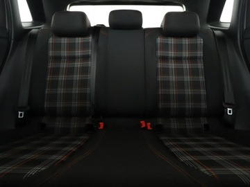 Volkswagen Polo VI GTI 2.0 TSI 200KM 2018 Volkswagen Polo DSG full LED navi klima auto, zdjęcie 17