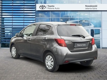 Toyota Yaris III Hatchback 5d Facelifting 1.33 Dual VVT-i 99KM 2016 Toyota Yaris 1.33 Premium MS EU6 III (2011-2019) T, zdjęcie 3