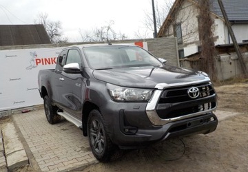 Toyota Hilux VIII Podwójna kabina Facelifting 2.4 D-4D 150KM 2021