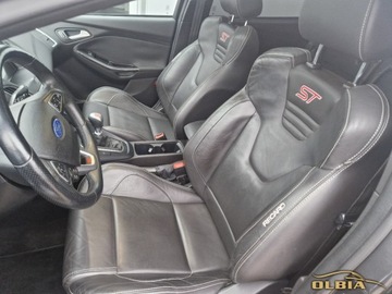 Ford Focus III ST Kombi 2.0 EcoBoost 250KM 2017 Ford Focus Wersja ST 250KM Xenon Led Skory Navi Zadbany 2.0 Benzyna 250KM, zdjęcie 5