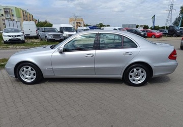 Mercedes Klasa E W211 2003 Mercedes-Benz Klasa E Mercedes-Benz Klasa E 2.7 Diesel 170KM, zdjęcie 2