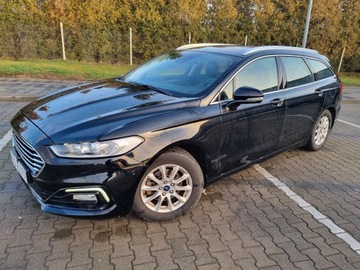 Ford Mondeo V Kombi Facelifting 2.0 Hybrid 187KM 2019 FORD MONDEO 2.0 Hybrid Titanium Skóra, zdjęcie 22