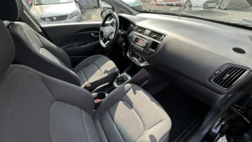 Kia Rio III Hatchback 3d 1.4 DOHC CVVT 109KM 2014 Kia Rio Benzyna Zarejestrowany Ubezpieczony, zdjęcie 15