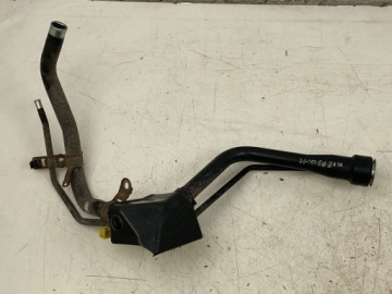 2012 Toyota Avensis T270 Wlew paliwa