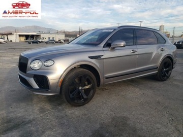 Bentley Bentayga 2023 Bentley Bentayga 2023 4.0l 4.0 Benzyna 542KM