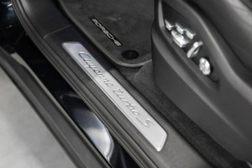 Porsche Cayenne III SUV Plug-In 4.0 V8 Turbo 680KM 2020 Porsche Cayenne Turbo S e-Hybrid 680KM., zdjęcie 30