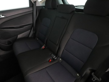 Hyundai Tucson III SUV 1.7 CRDI 115KM 2016 Hyundai Tucson navi PDC-kamera grzane fotele, zdjęcie 16