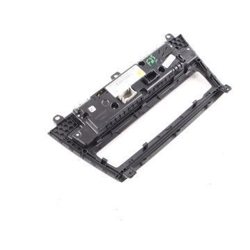 BMW X3 F25 PANEL PŘEPÍNAČE AUTORÁDIO KLIMATIZACE VENTILACE 6825513