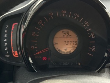 Toyota Aygo II Hatchback 5d 1.0 VVT-i 69KM 2017 Toyota Aygo 1.0 VVT-i X-cite EU6 II (2014-) 1.0 VV, zdjęcie 14