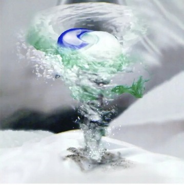 Капсулы для стирки Ariel Color GIGANT PACK для деликатных тканей 72 шт.