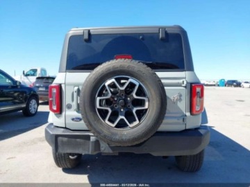 Ford Bronco VI 2024 Ford Bronco Outer Banks 2024 2.3 Benzyna 275KM, zdjęcie 4