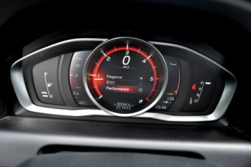 Volvo XC60 I SUV Facelifting 2.0 D3 DRIVE-E 150KM 2017 Volvo XC 60 2.0 150KM D3 Full Opcja Led Xenon, zdjęcie 25