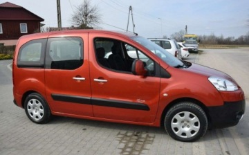 Peugeot Partner I 1.6 HDi 75KM 2010 Peugeot Partner 1.6 HDI Berlingo 5-Osobowy Klima 195 TYS KM Sprowadzony Op, zdjęcie 8