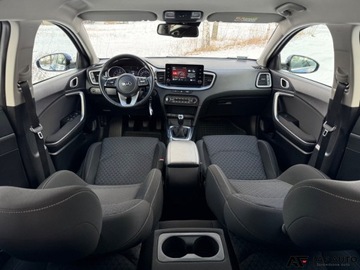 Kia Ceed III Hatchback 1.4 T-GDi 140KM 2020 Kia Ceed Salon PolskaBezwypadkowa1.4 T-GDi Benzyna 140KM 1.4 Benzyna, zdjęcie 24
