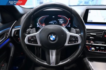 BMW Seria 5 G30-G31 Limuzyna 520d 190KM 2020 BMW Seria 5 520d xDriveFV23LED Fog LightsFotel SportowyM Pakiet Sportowy, zdjęcie 8