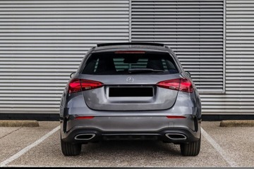 Mercedes Klasa A W177/V177 Hatchback Plug-In Facelifting 1.3 250e 218KM 2023 Mercedes-Benz Klasa 250 e AMG Line Hatchback 1.3 (218KM) 2023, zdjęcie 2