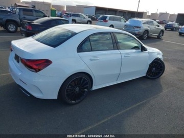 Mercedes Klasa A W177/V177 2019 Mercedes-Benz Klasa A A 220 2.0 Benzyna 188KM, zdjęcie 6