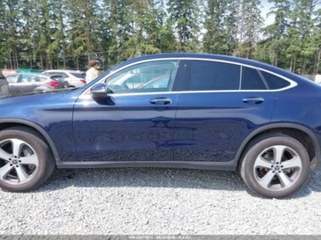 Mercedes GLC C253 2018 Mercedes-Benz GLC 2018 MERCEDES-BENZ GLC 300 COUPE 4MATIC 2.0 Benzyna 241KM, zdjęcie 11