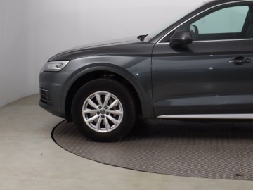 Audi Q5 II SUV 2.0 TDI 163KM 2018 Audi Q5 2.0 TDI, Salon Polska, 4X4, Automat, zdjęcie 14