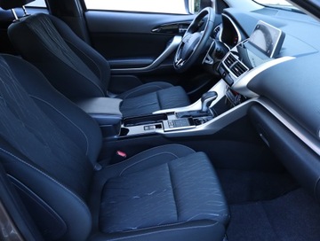 Mitsubishi Eclipse Cross SUV 1.5 T 163KM 2020 Mitsubishi Eclipse Cross 1.5 T-MIVEC, zdjęcie 8