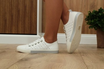 Белая женская одежда TRIPPING ADJUSTMENTS sports TENISKS