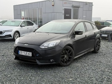 Ford Focus III ST 2.0 EcoBoost 250KM 2014 Ford Focus 2.0 16V EcoBoost ST 250KM 2014r. Recaro