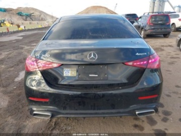 Mercedes Klasa C W206 2023 Mercedes-Benz Klasa C 300, 2023r., 4x4, 2.0L 2.0 Benzyna 255KM, zdjęcie 7