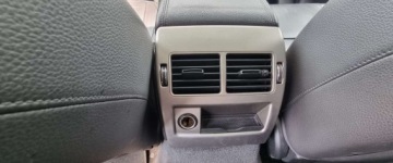 Jaguar XF I 2011 Jaguar XF 2011r, 2.7 Diesel. Lekko uszkodzony tyl. Jezdzi. 2.7 Diesel, zdjęcie 19